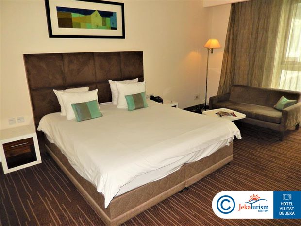 Poze Hotel The George