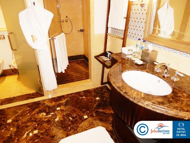 Poze Hotel The Westin Mina Seyahi Beach Resort & Spa Dubai Emiratele Arabe