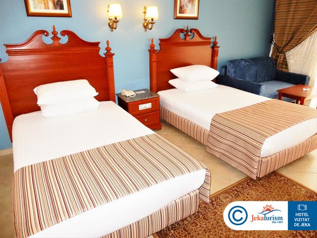 Poze Hotel Titanic Palace