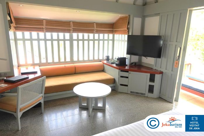 Poze Hotel The Surin Phuket