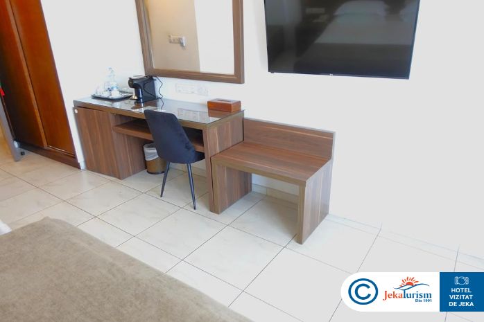 Poze Hotel Theo Sunset Bay Holiday Village Paphos