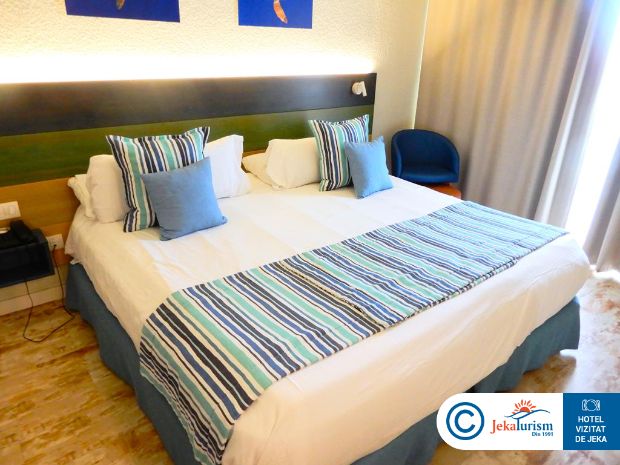 Poze Hovima La Pinta Beachfront Family 14