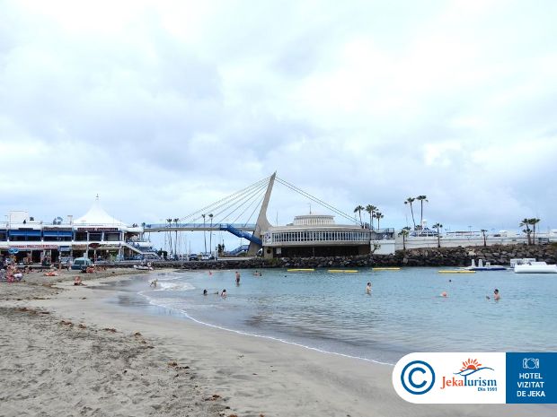 Poze Hovima La Pinta Beachfront Family 29