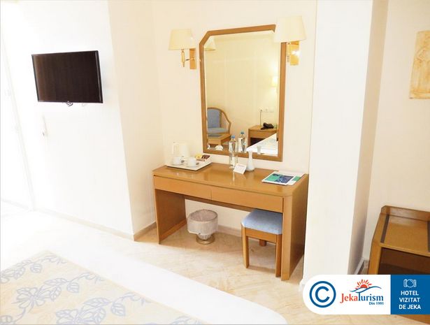 Poze Iberostar Waves Creta Panorama & Mare 7