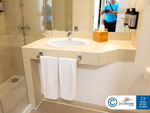 Poze Iberostar Waves Bouganville Playa 7