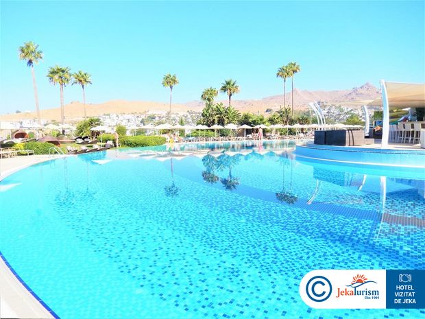 Poze Kefaluka Resort 7