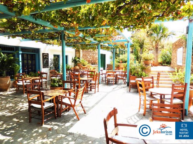 Poze Kernos Beach Hotel & Bungalows 10