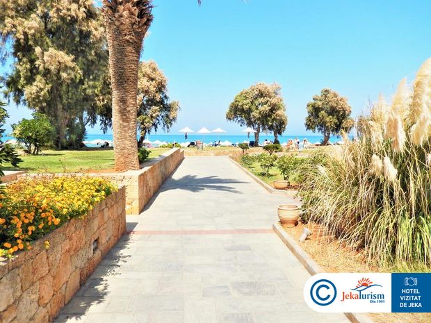 Poze Kernos Beach Hotel & Bungalows 12