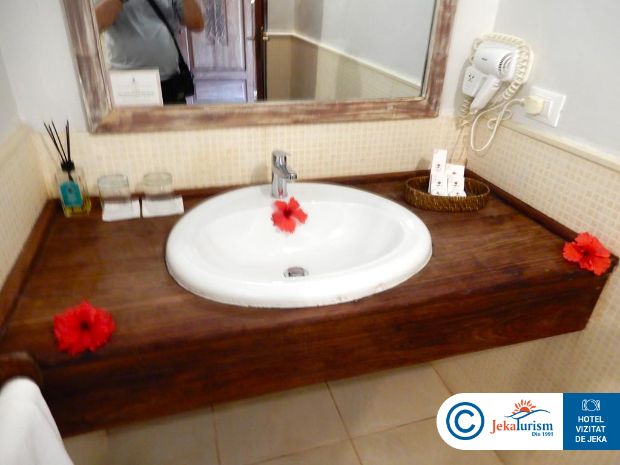 Poze Karafuu Beach Resort 10