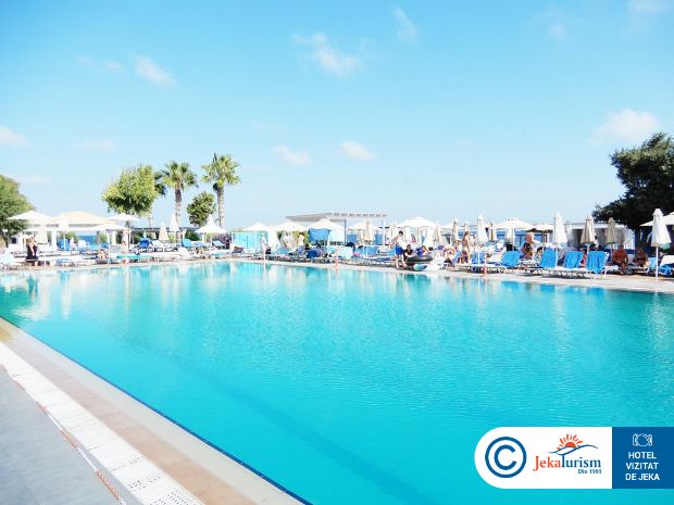 Poze Blue Bay Resort 13