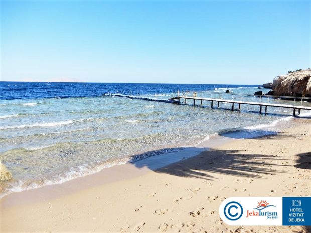 Poze Sharm Club Beach Resort 12