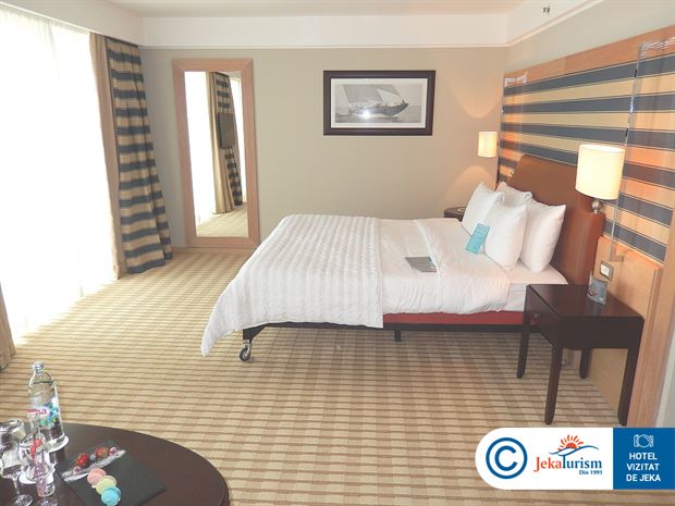 Poze Le Meridien Lav 7