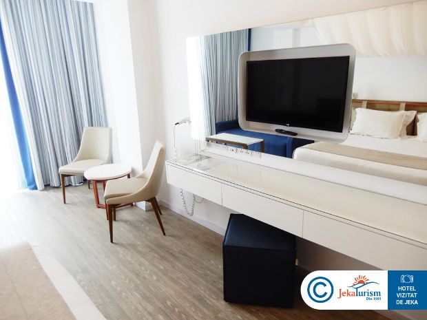 Poze Lordos Beach Hotel & Spa 6