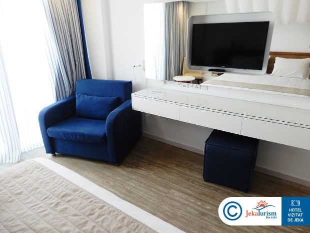 Poze Lordos Beach Hotel & Spa 9