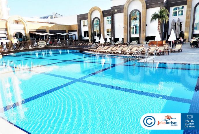 Poze The Lumos Deluxe Resort Hotel & Spa Turcia