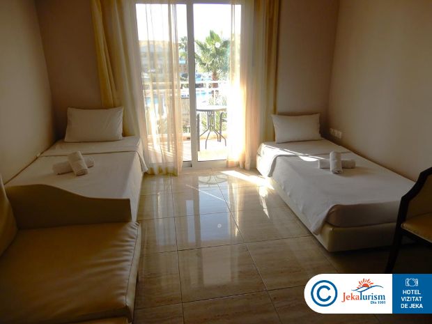 Poze Sandy Beach Resort 15