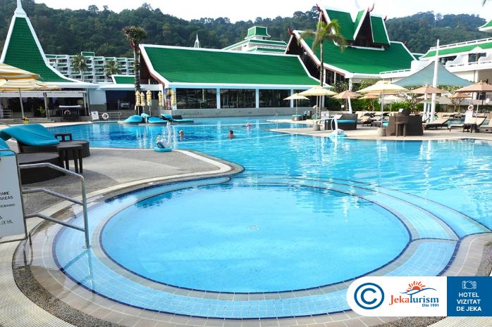 Poze Le Meridien Phuket Beach Resort 11