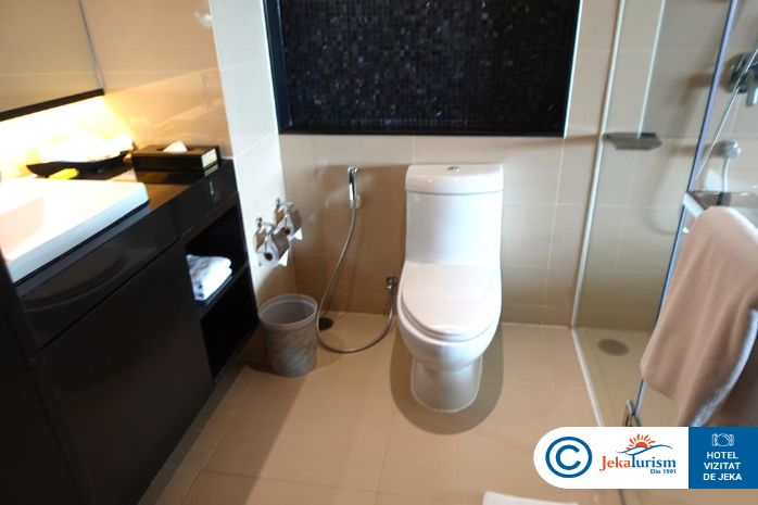 Poze Le Meridien Phuket Beach Resort Thailanda