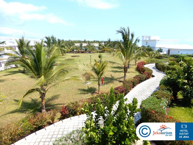 Poze Le Mersenne Beach Resort 16