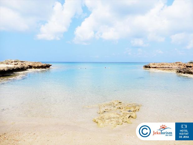 Poze Louis Althea Beach 16