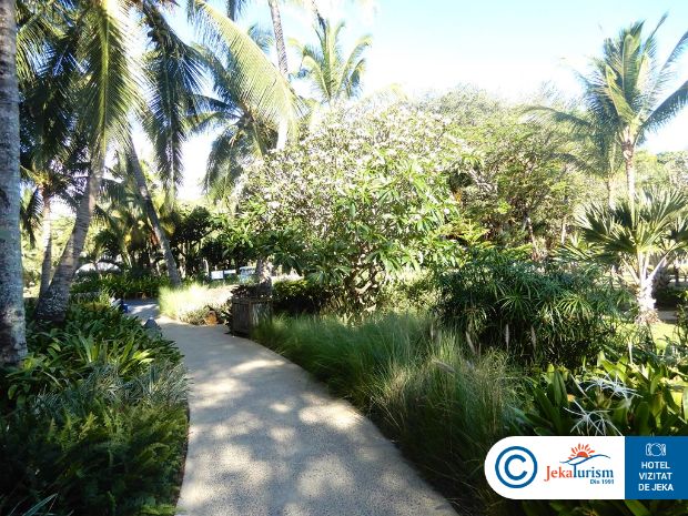 Poze Lux Grand Gaube Resort & Villas 15