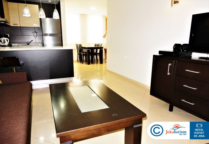 Poze Macaris Suites & Spa 11