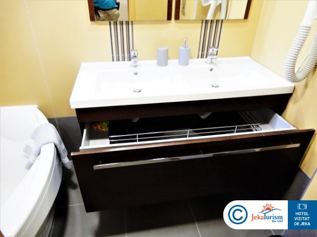 Poze Macaris Suites & Spa 12