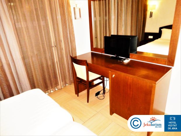 Poze Macaris Suites & Spa 7