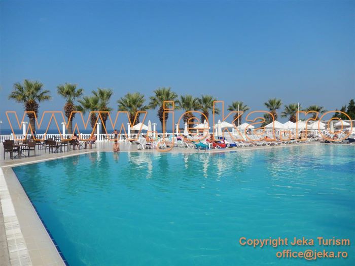 Poze Club Tarhan Beach 8