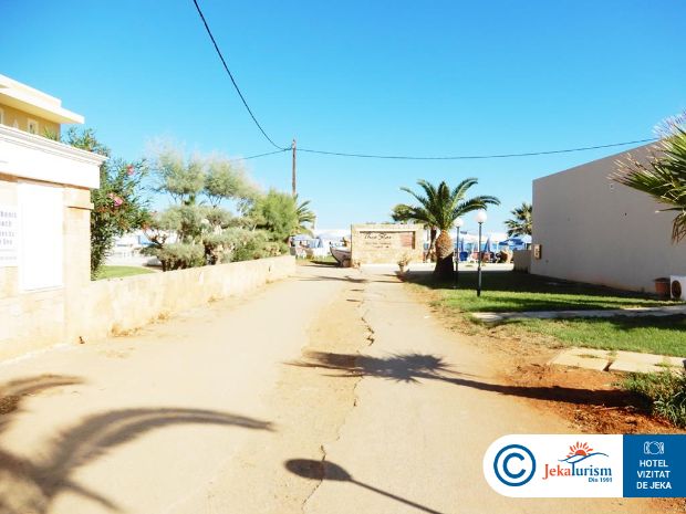 Poze Meropi Hotel & Apartments 11