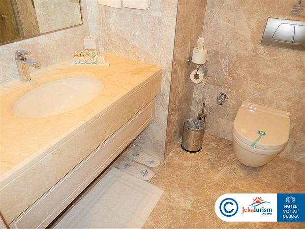 Poze Miracle Resort 7