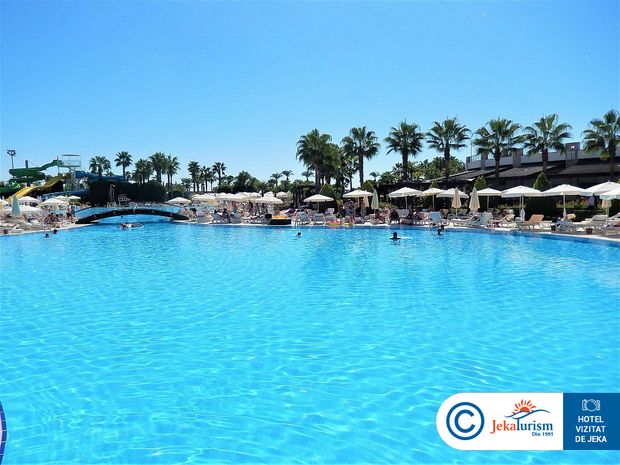 Poze Miracle Resort 9