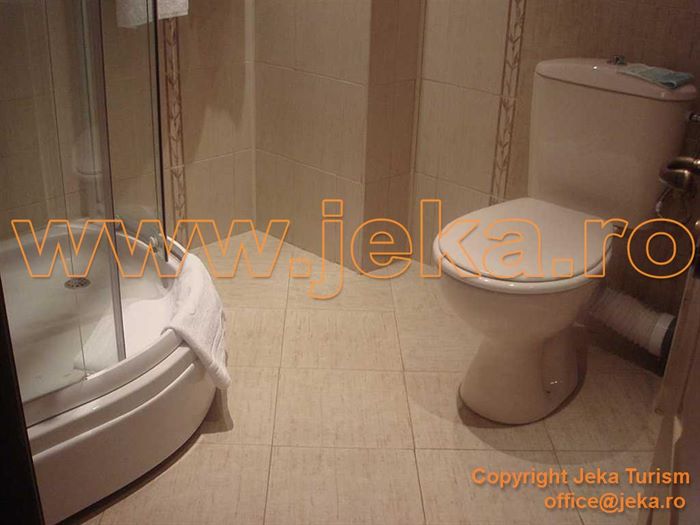 Poze Mountain Romance 8