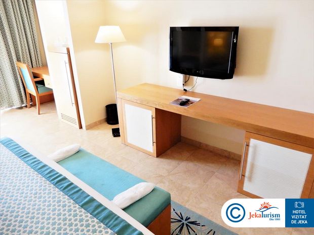 Poze Movenpick Waterpark Resort And Spa Soma Bay 6