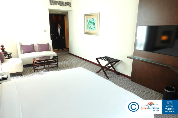 Poze Media Rotana 11