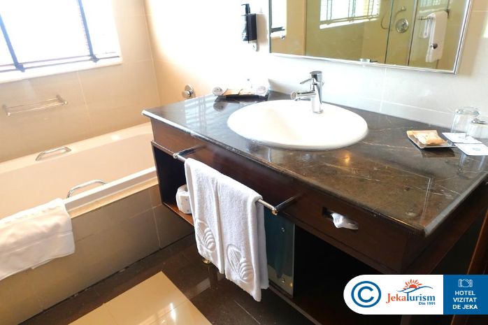 Poze Media Rotana 12