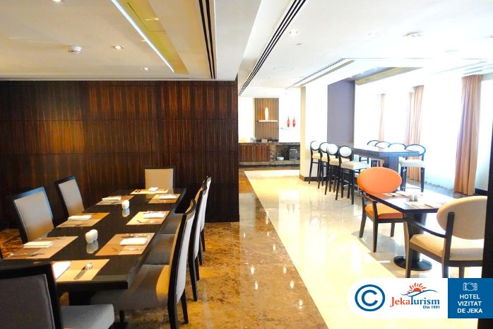 Poze Media Rotana 18