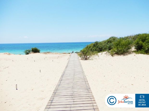 Poze Melissi Beach 13