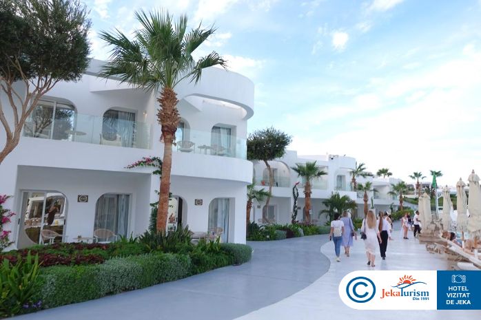 Poze Meraki Resort 11