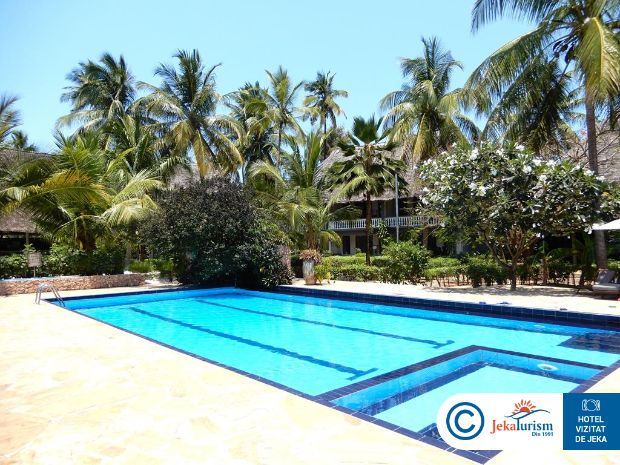 Poze Michamvi Sunset Bay 13