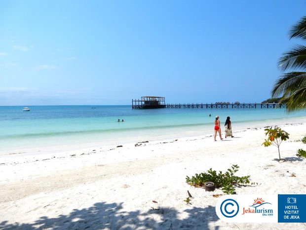 Poze Michamvi Sunset Bay 20