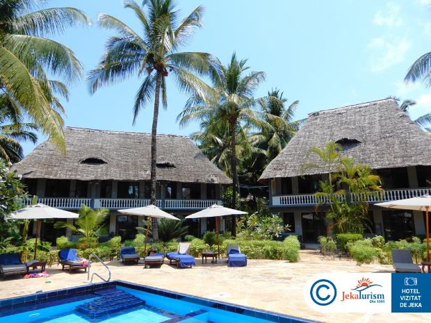 Poze Michamvi Sunset Bay Pingwe