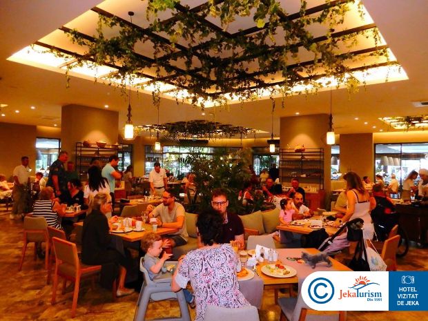 Poze Miramare Beach 13