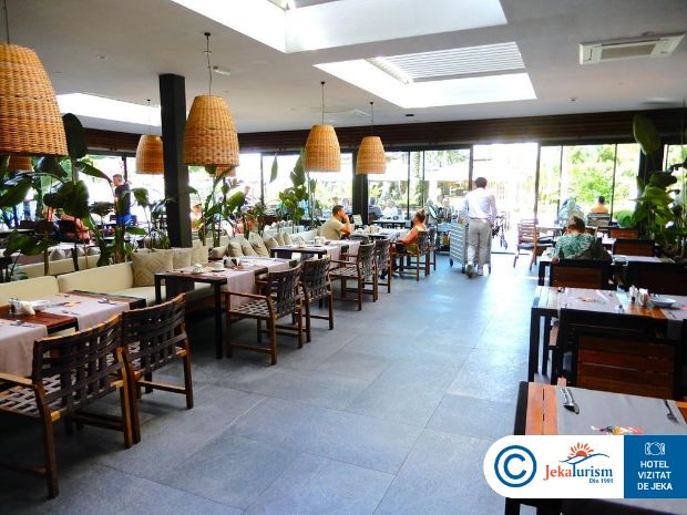 Poze Miramare Beach 14