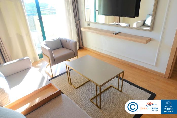 Poze Miramare Queen 11