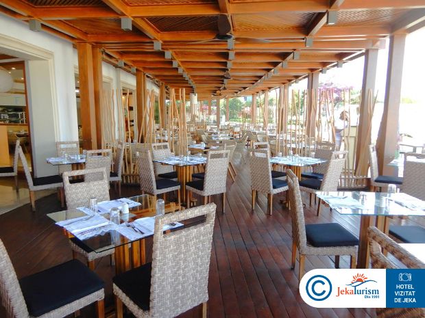 Poze Mitsis Selection Laguna 14