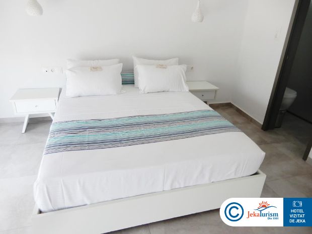 Poze Mr & Mrs K Bianco Grecia