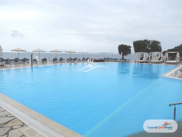 Poze Atlantica Nissaki Beach 8