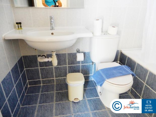 Poze Nissiana Hotel & Bungalows 17