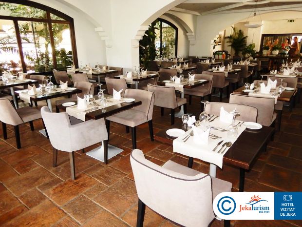 Poze Napa Plaza Cipru